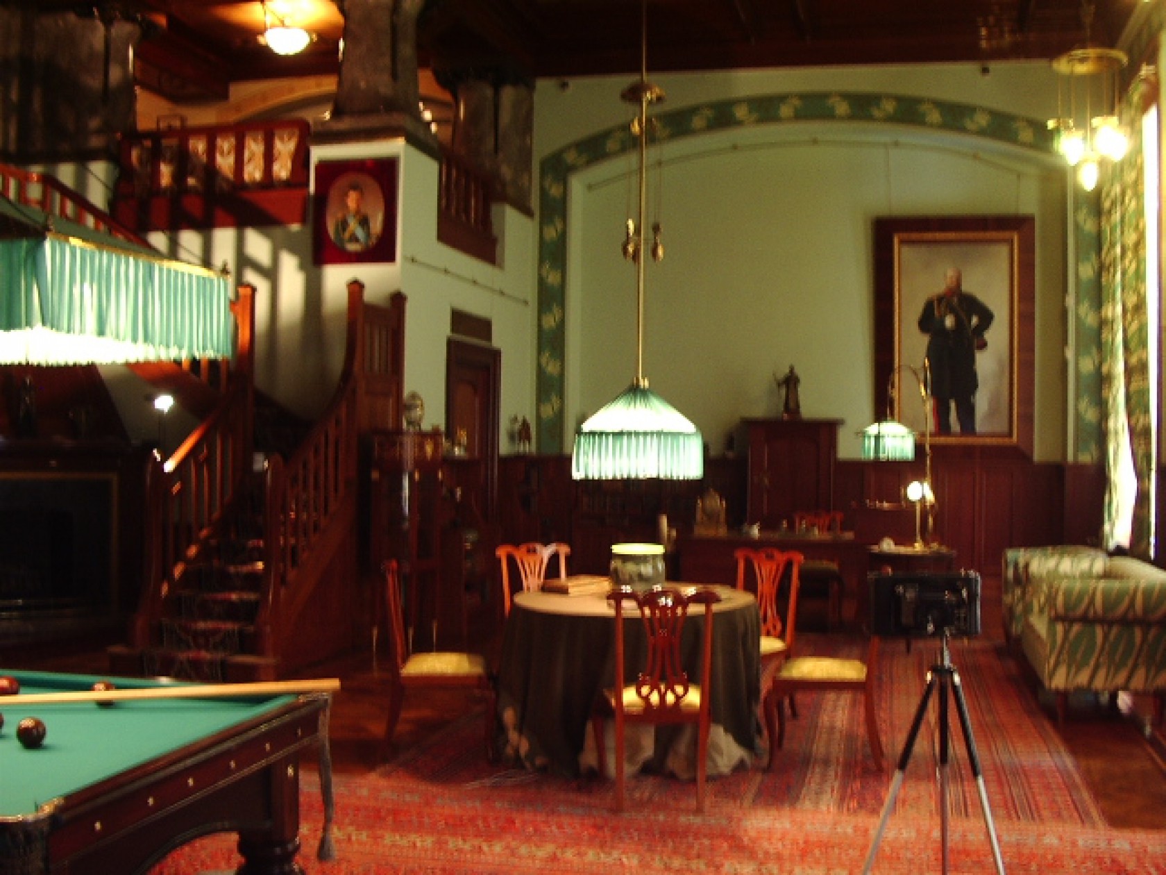 ロシア皇帝：ニコライ二世最後の住居 アレクサンドル宮殿